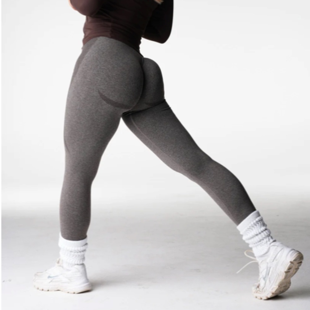 NVGTN Cold Brew Viral Contour Seamless Leggings - Size Medium